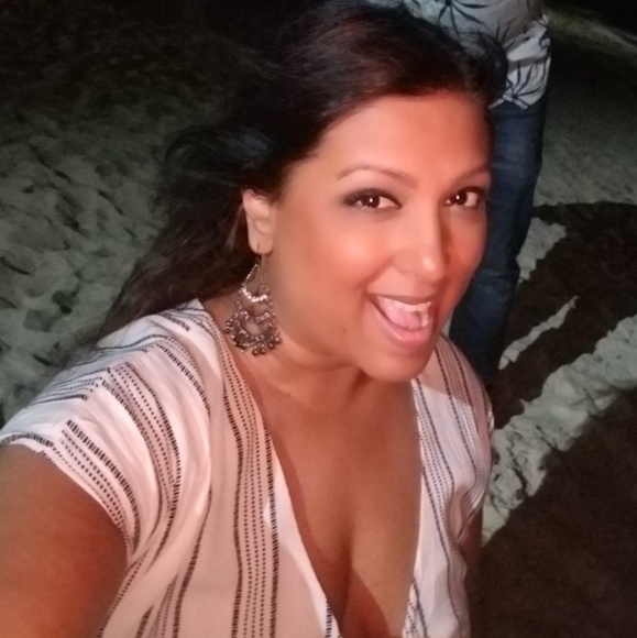 Meet your Posher, Ragni - Picture 3 of 4